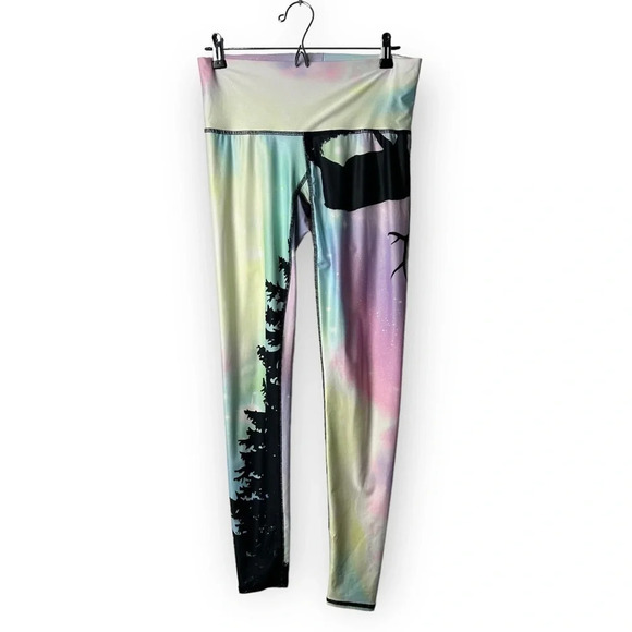 Teeki Northern Lights Pastel Skies Pine &  Reindeer Graphic Yoga Leggings M - Picture 2 of 9